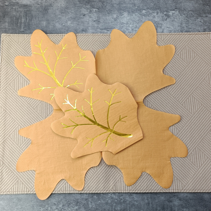 Serviettes jetables en forme de feuille d'érable d'automne pour Thanksgiving, les fêtes de récolte d'automne et les mariages Serviettes jetables en forme de feuille d'érable d'automne pour Thanksgiving, les fêtes de récolte d'automne et les mariages
